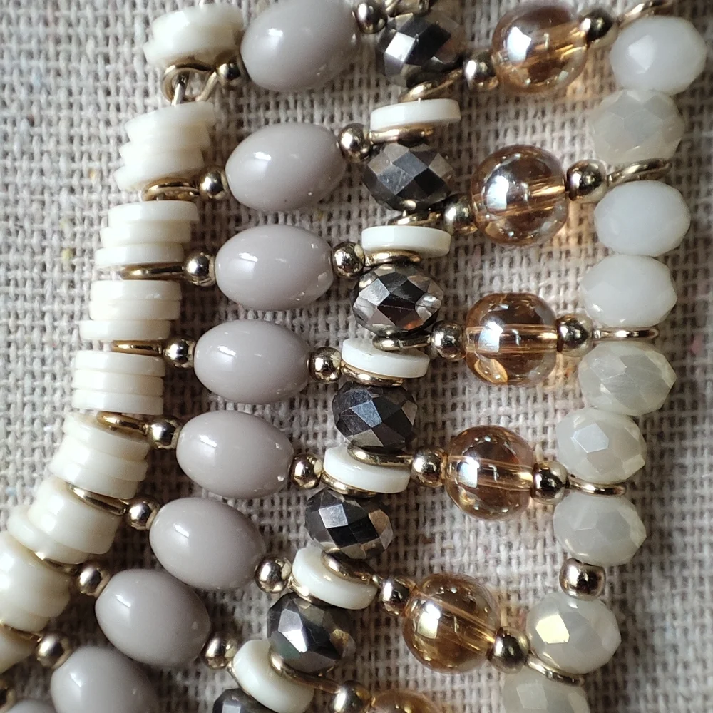 Loft Delicate Feminine Neutral Nude Lilac Lucite Glass Triple Chain Necklace